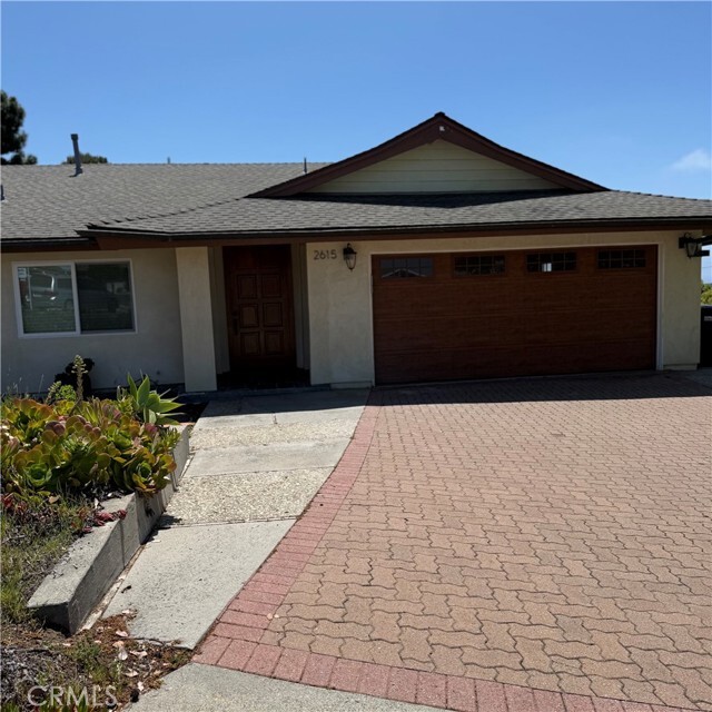 Building Photo - 2615 Temple Hills Dr