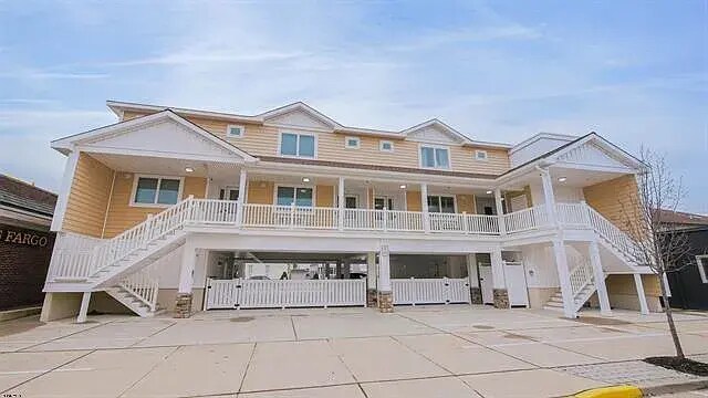 Building Photo - 9 S Granville Ave