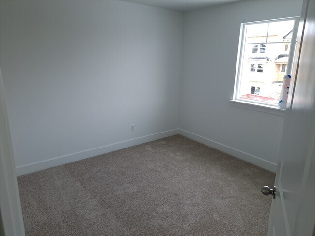 Building Photo - 4169 W 2060 N