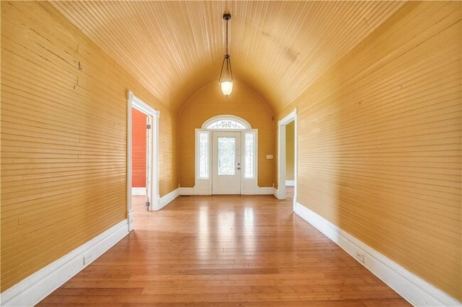 Building Photo - 265 Kudzu St