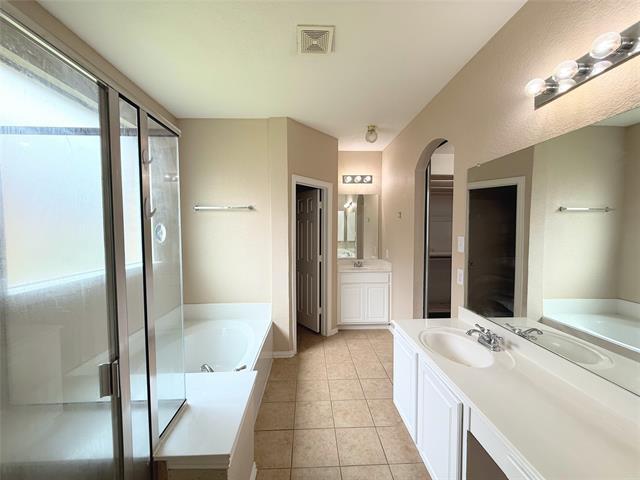 Building Photo - 5417 Ridgepass Ln