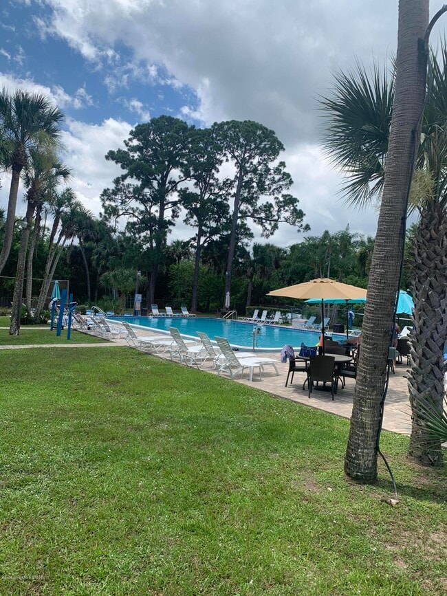 Building Photo - 298 Capron Rd