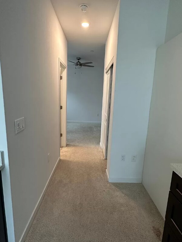 Building Photo - 2812 Rabbit Holw Dr