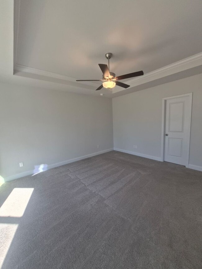 Building Photo - 301 Harvest Mdw Xing