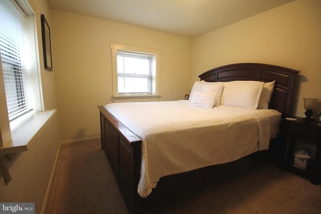 Building Photo - 48 Poor Farm Rd