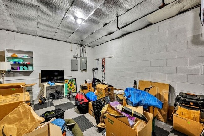 Building Photo - 2275 Blackjack Rd