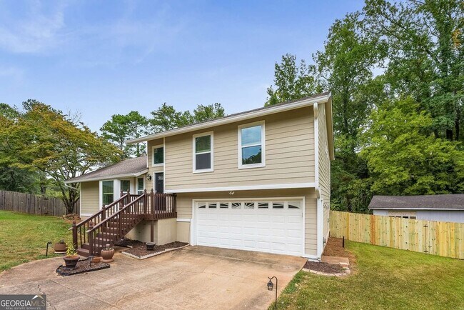 Building Photo - 9745 Loblolly Ln
