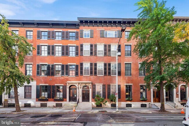 Building Photo - 1810 Spruce St