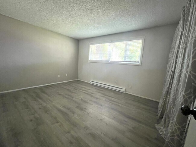 Building Photo - CLM1529 (HOLD FUNDS - leak repair)
