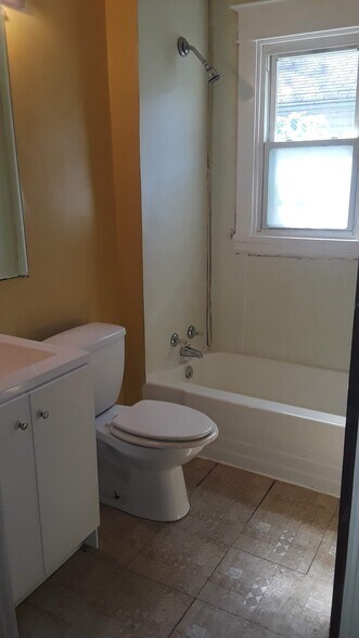 Bathroom - 2305 7th Street Rd