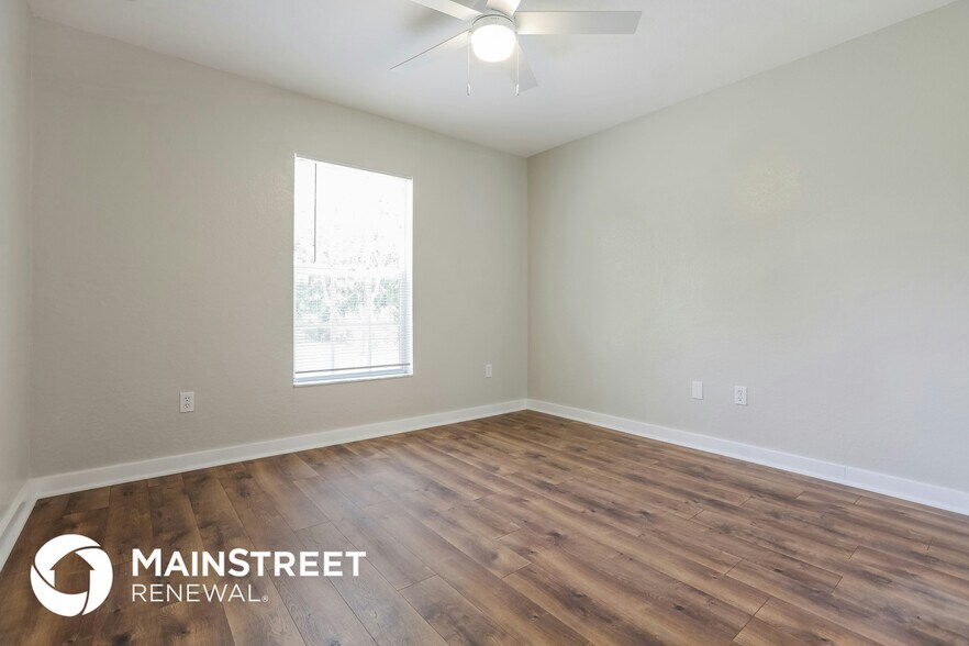 Building Photo - 4168 Merriam Ln