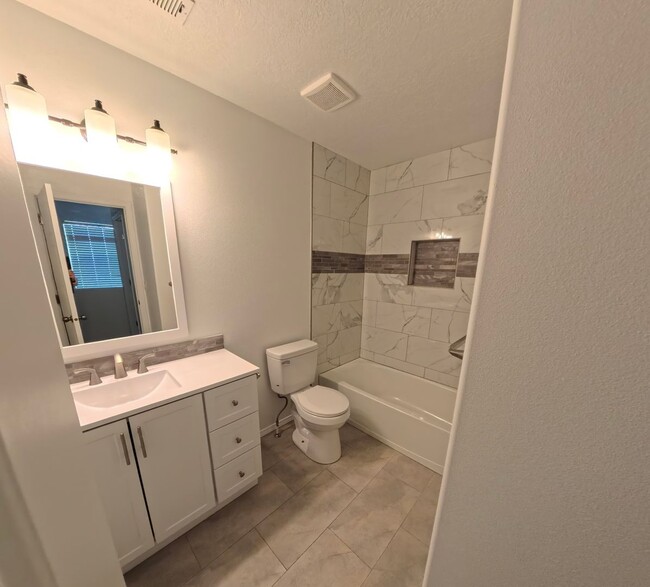 Building Photo - Spanish Fork House - Fully Remodeled