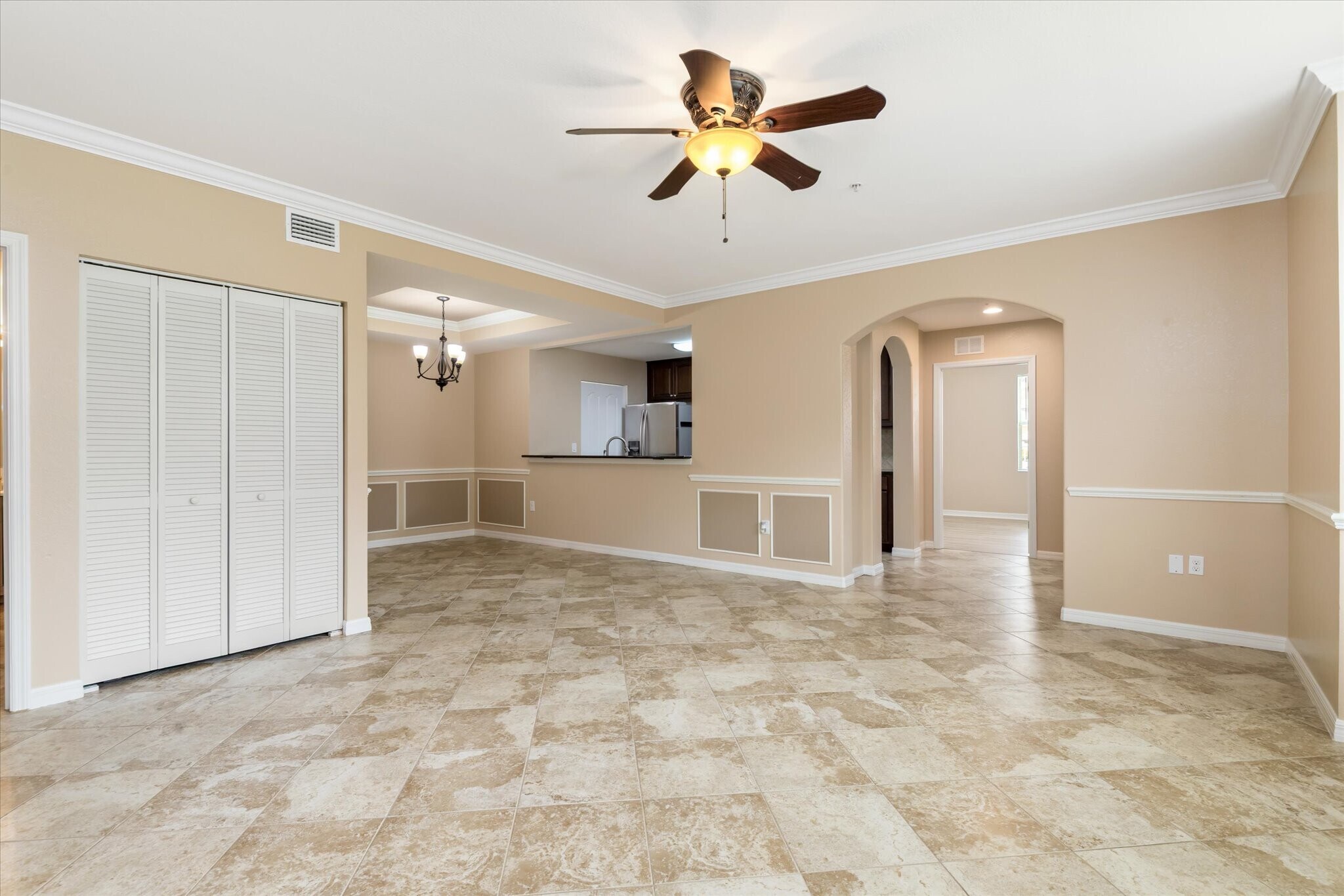 Building Photo - 3918 San Rocco Dr