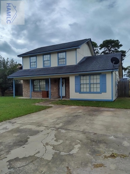 Building Photo - 709 Edgewood Ct