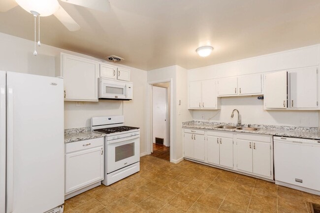 Building Photo - 3/2 Near Downtown and Homewood