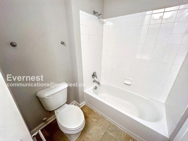 Building Photo - 125 Colter Dr