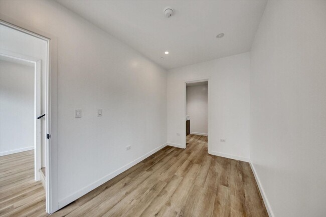 Building Photo - ONE MONTH FREE!! BRAND NEW CONSTRUCTION!! ...