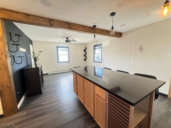 Building Photo - 2505 Girard Pl