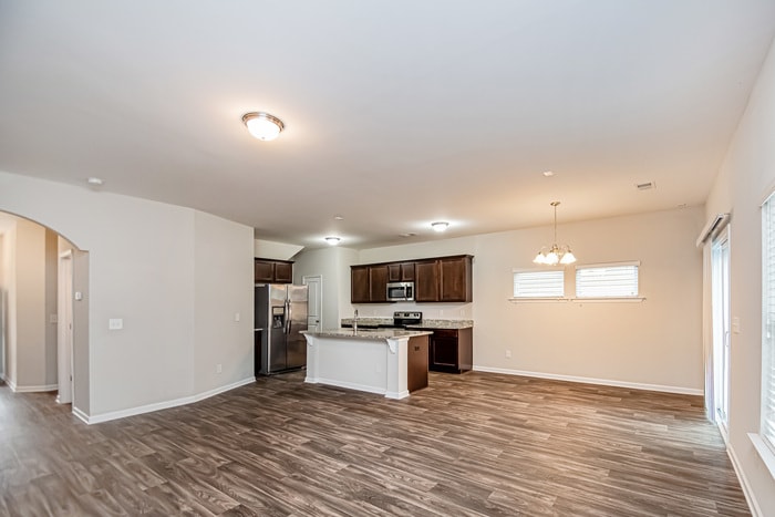 Building Photo - 428 Hawkeye Ct