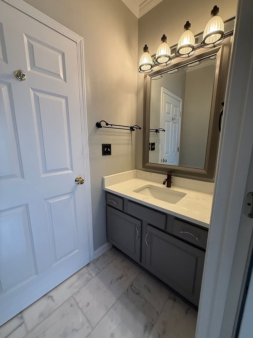 Building Photo - 83 Asphodel Dr