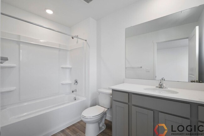 Building Photo - 3948 N Eagle Pt Ln