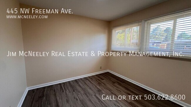 Building Photo - 445 NW Freeman Ave