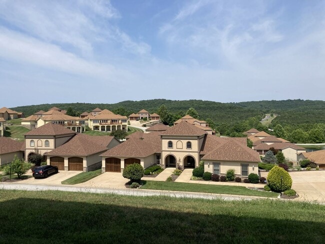 Building Photo - 189 Stoney Pointe Dr