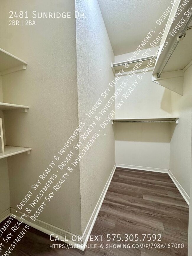 Building Photo - 2481 Sunridge Dr
