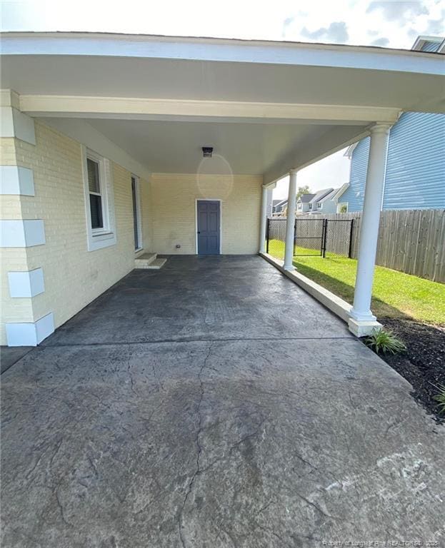 Building Photo - 6021 Fisher Rd