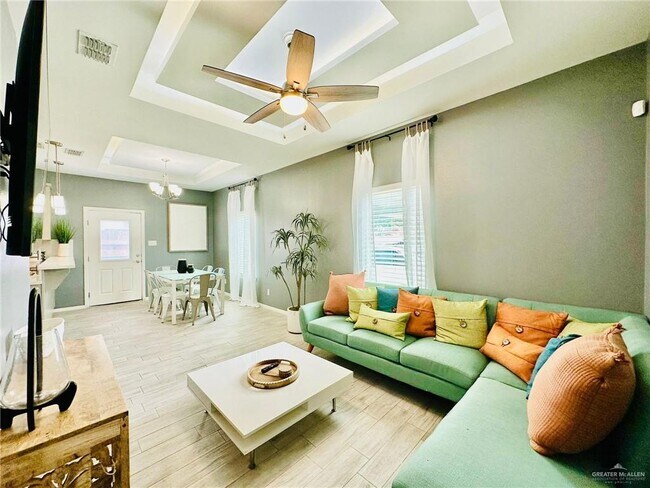 Building Photo - 4701 Mulberry Ave