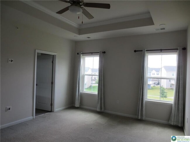 Building Photo - 2407 Cook Dr