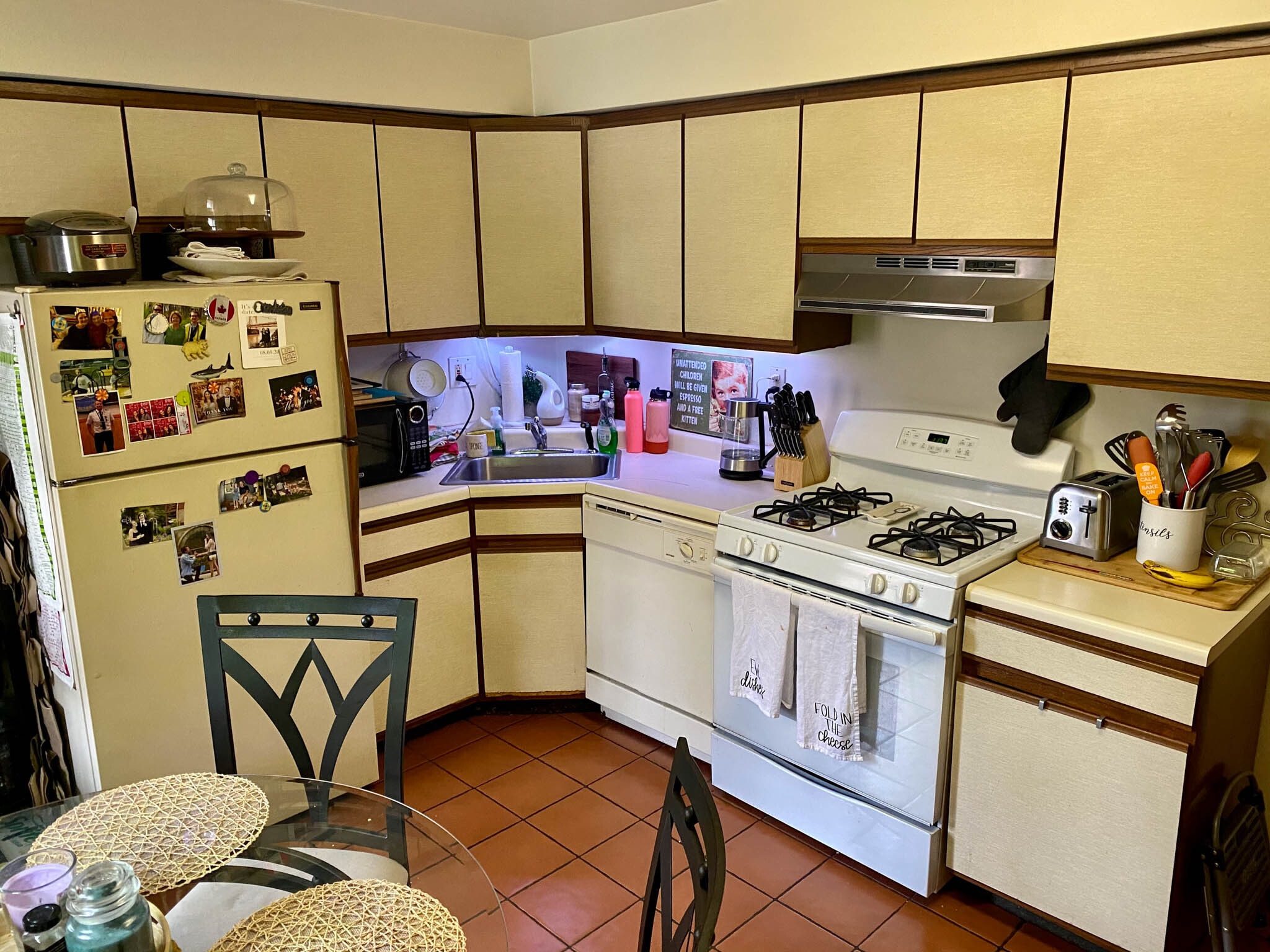 Kitchen - 5517 Claybourne St