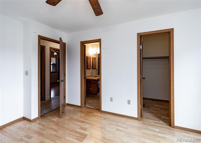 Building Photo - 838 Daffodil St