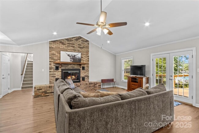 Building Photo - 21112 Rio Oro Dr