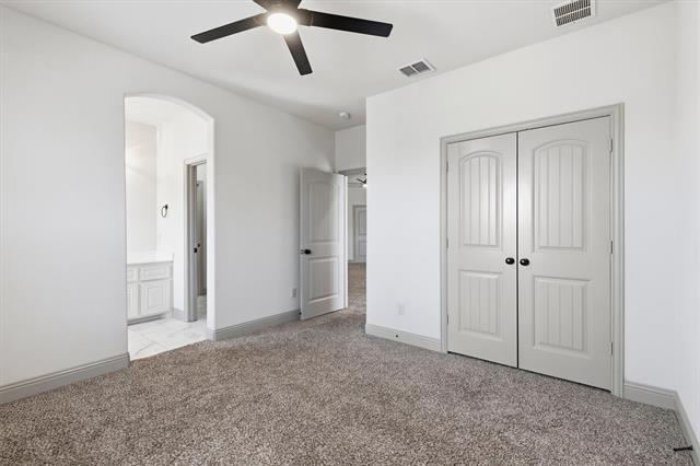 Building Photo - 2418 Askew Dr