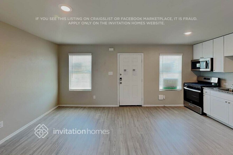 Building Photo - 5402 Verdugos Pl