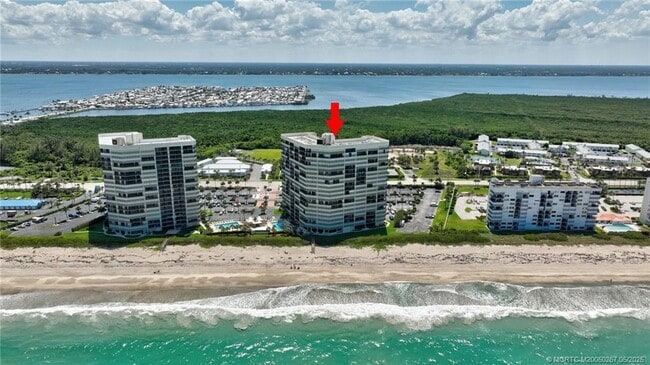 Building Photo - 9500 S Ocean Dr