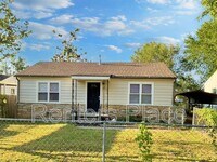 Building Photo - 3754 W 42nd Pl