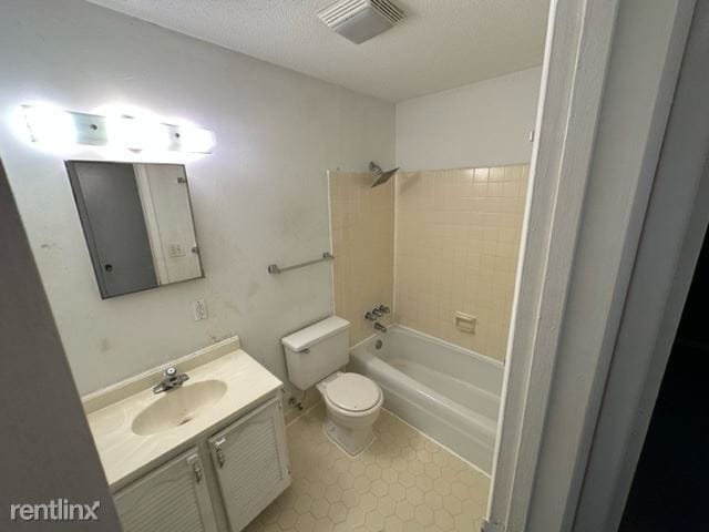 Building Photo - 2 br, 1.5 bath Townhome - 3919 Overland Ht...