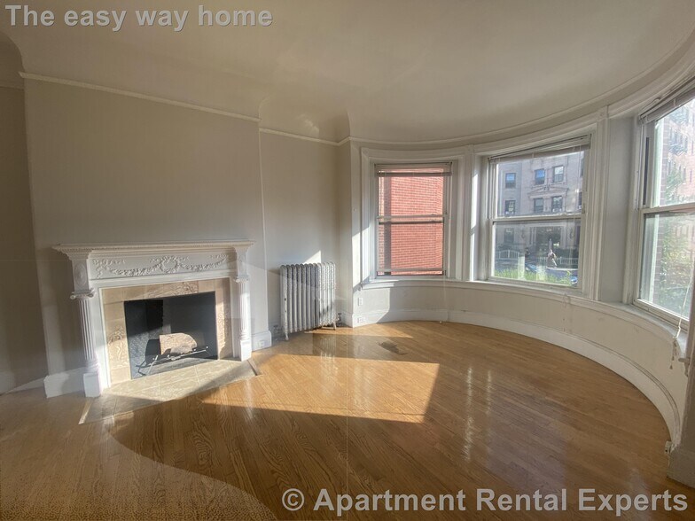 Primary Photo - 891 Massachusetts Ave