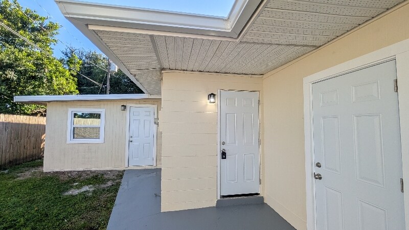 Building Photo - 64 Knollwood Dr