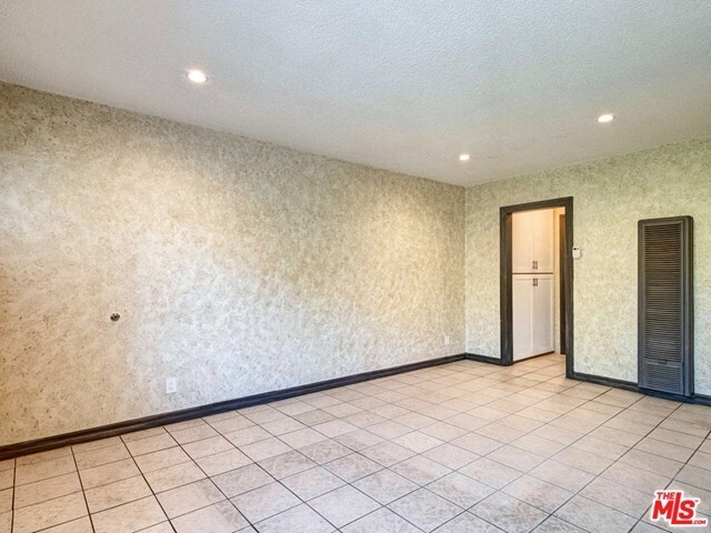 Building Photo - 4364 Berryman Ave