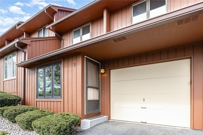 Building Photo - 3 Vista View Dr