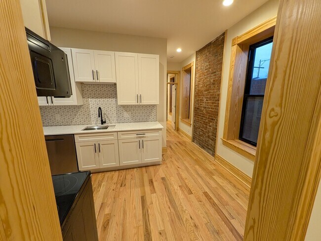 Building Photo - 3231 Morgan Ford Rd