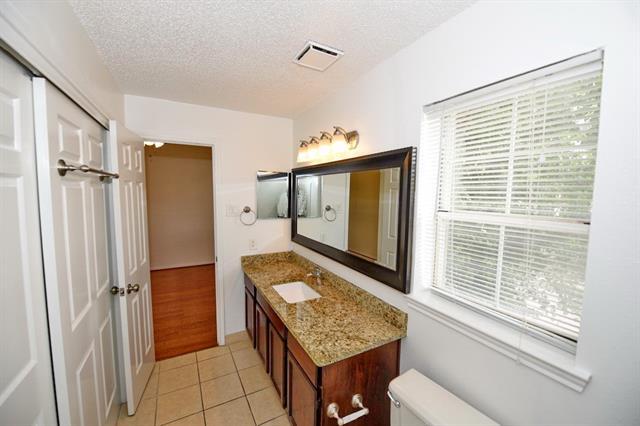 Building Photo - 3701 Cedarplaza Ln