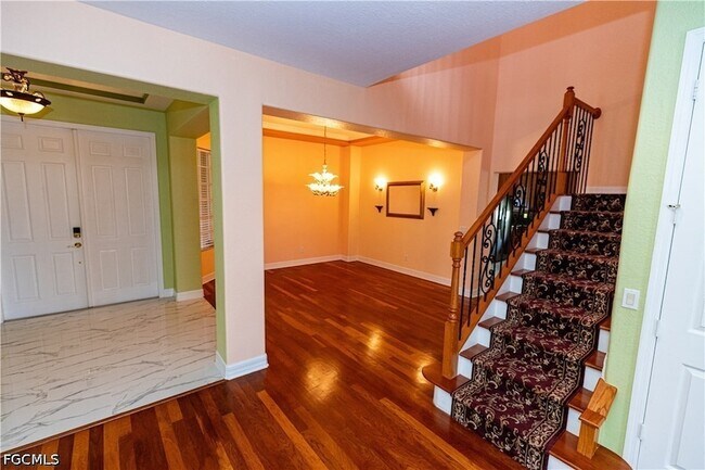 Building Photo - 8789 Paseo De Valencia St