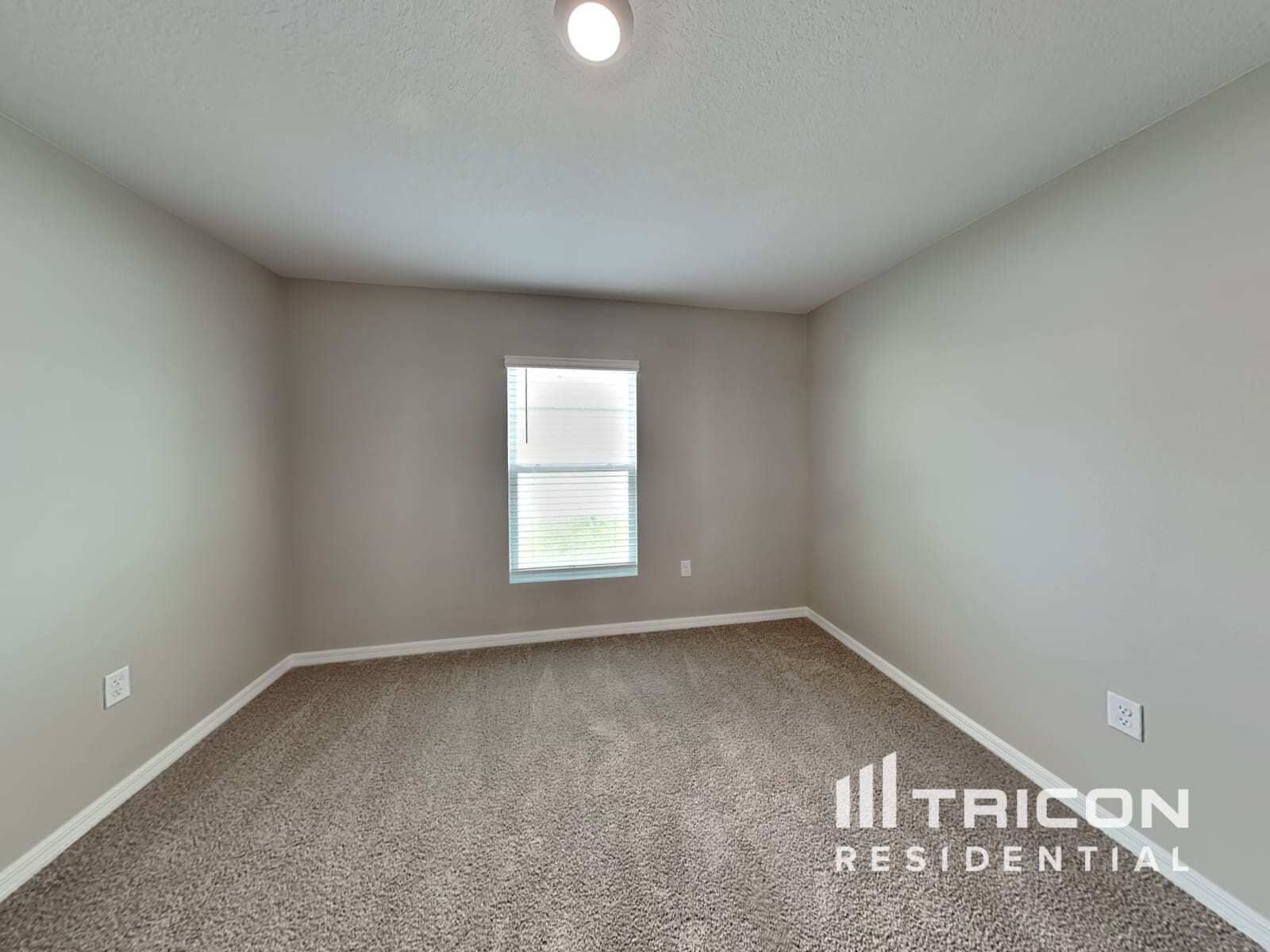 Building Photo - 12120 Kingsley Trl