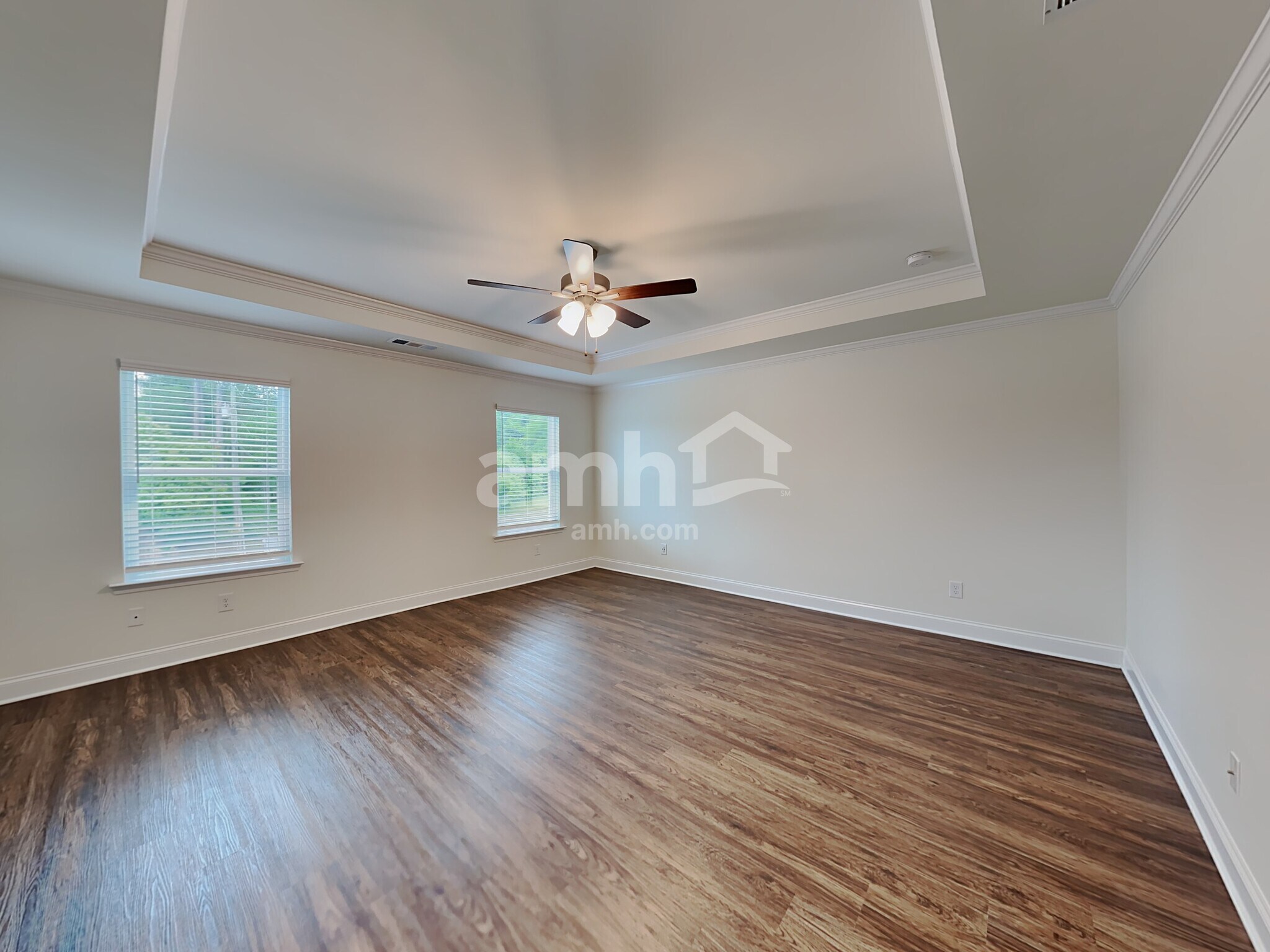 Building Photo - 2018 The Ln NE