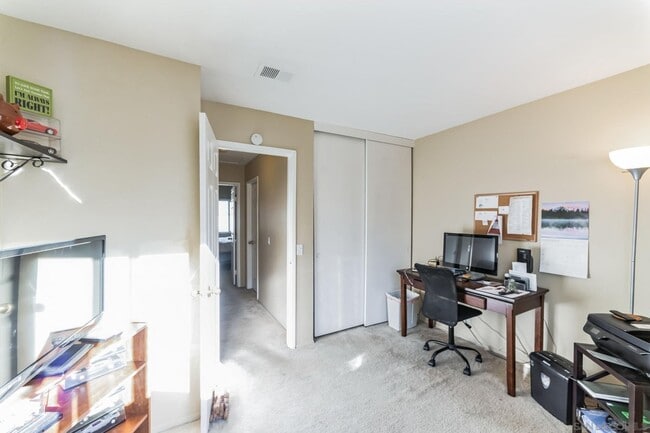 Building Photo - 12108 Wilsey Way