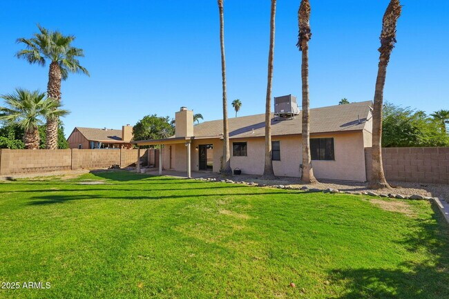 Building Photo - 16264 N 66th St